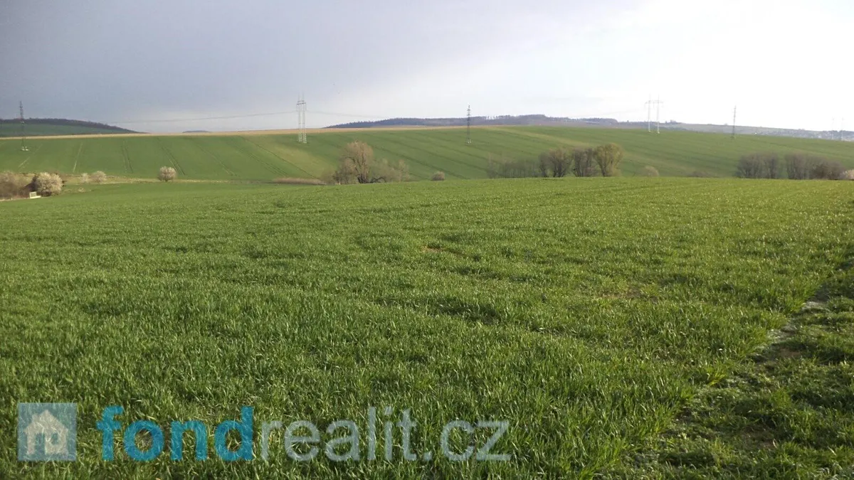 Prodej pozemku 13279 m²